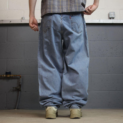 Levi’s baggy jeans y2k W36L34 blue 560 comfort fit surf style pants red tab logo