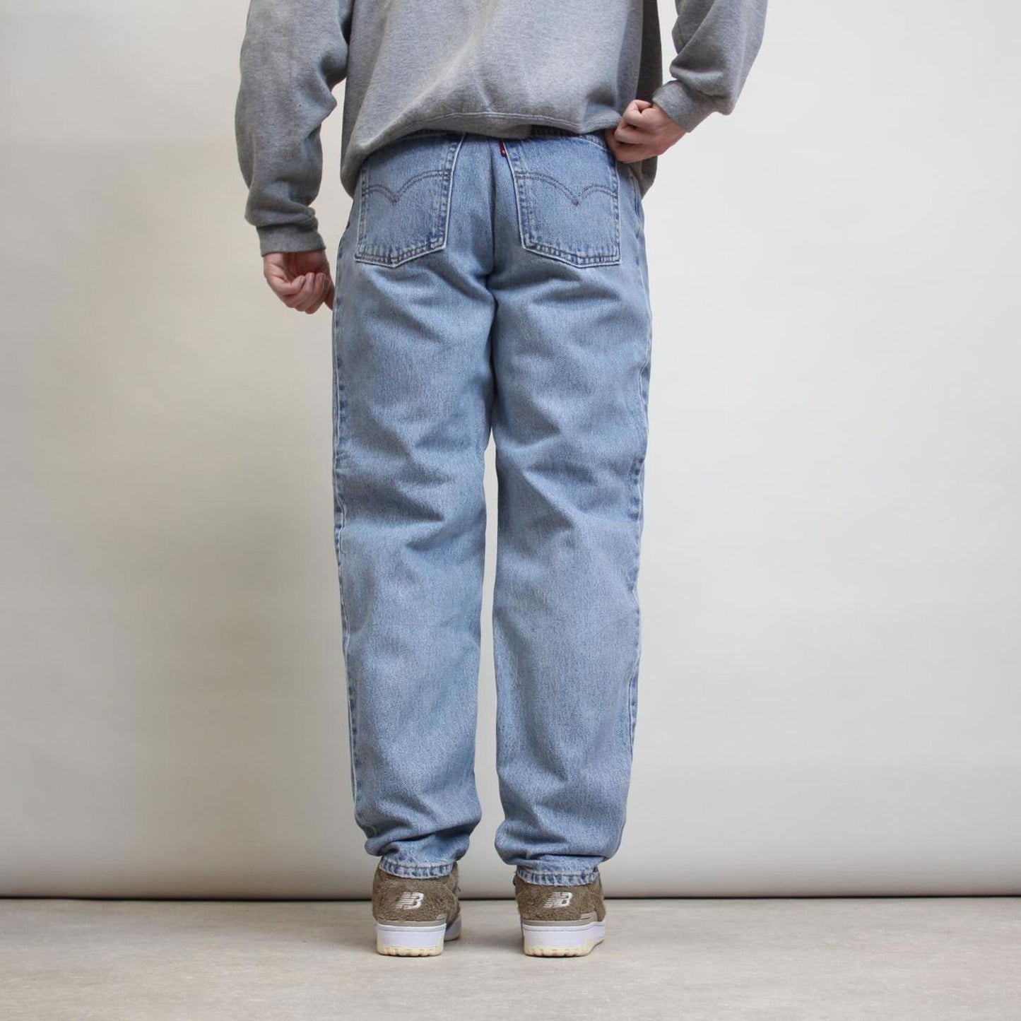 Blue Levi's 550 jeans W28L31 denim 90s style red tab logo jeans