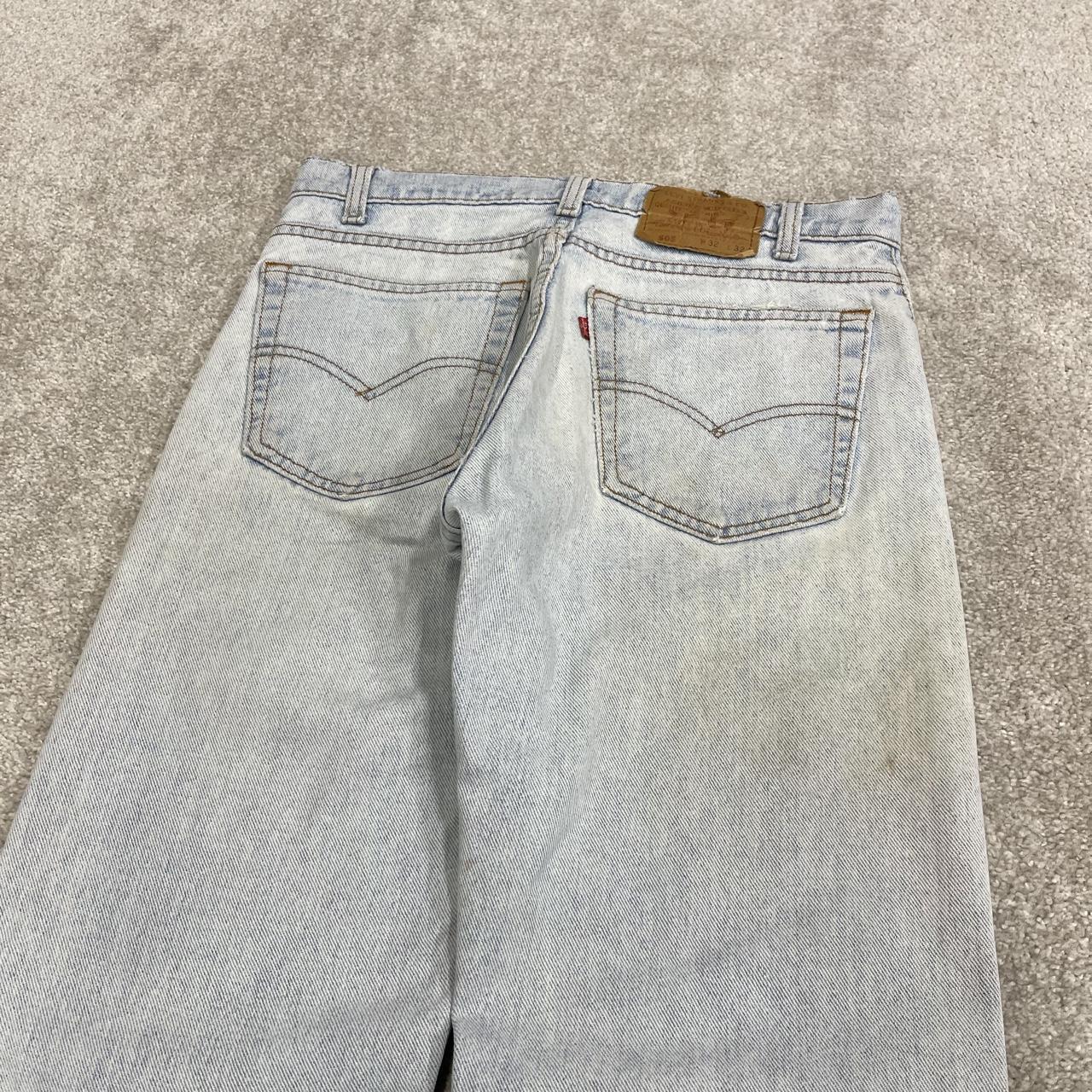 Vintage Levi’s 505 jeans straight leg light wash blue Straight fit 5 pocket pants, paper tag