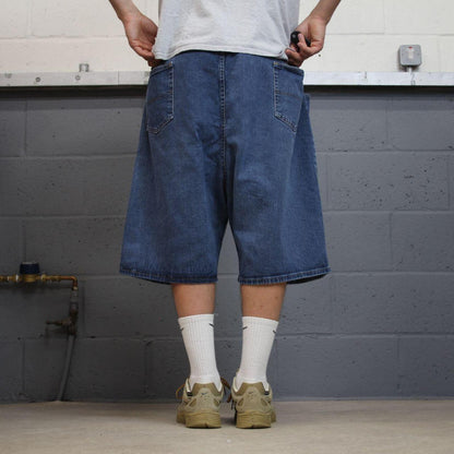 Wrangler baggy denim jean shorts blue Loose wide leg skater style jorts
