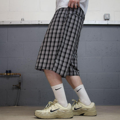 Dickies baggy checkered shorts chino black Skater / surf style check shorts carpenter festival