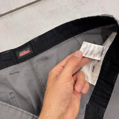 Dickies cargo shorts W32 grey loose chino style skate shorts