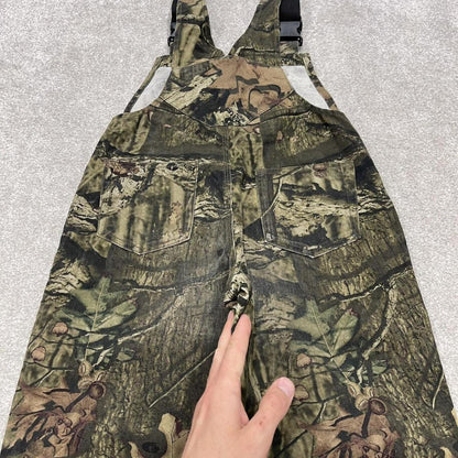 Y2k Mossy Oak camo dungarees green Russell Outdoors tree camouflage bib overalls