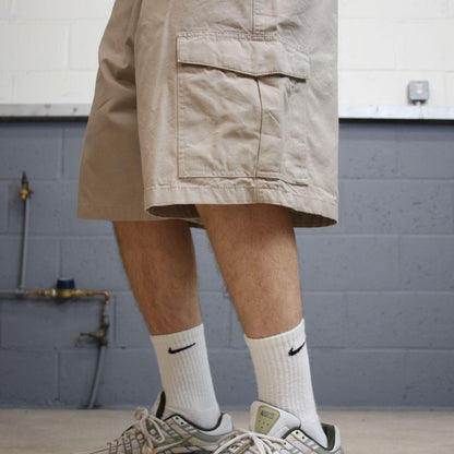 Y2K baggy Chaps cargo technical shorts beige W42 Wide leg chino utility hiking
