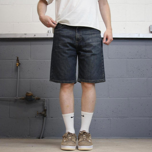 Mens Wrangler jorts W32