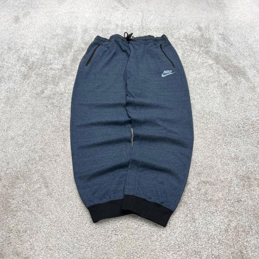 Vintage y2k Nike tracksuit bottoms navy swoosh logo gym jogger sweatpants