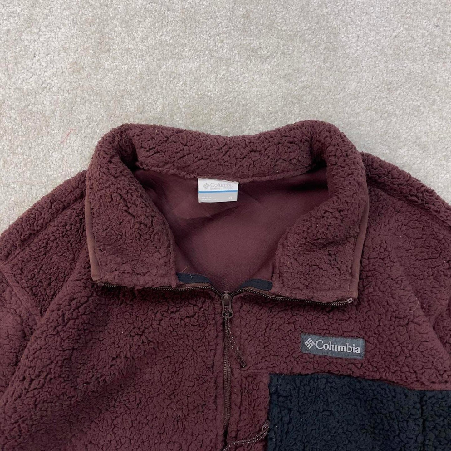Burgundy Columbia technical full zip fleece XL deep pile teddy bear fleece y2k style autumn