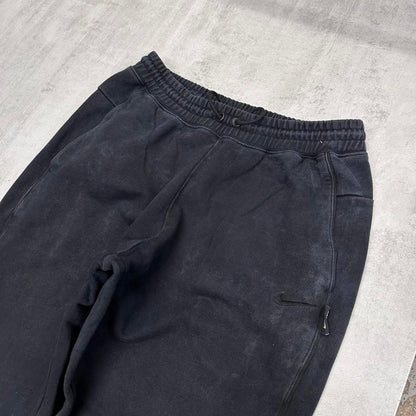Black baggy Nike joggers L y2k style sportswear track pants loose fit