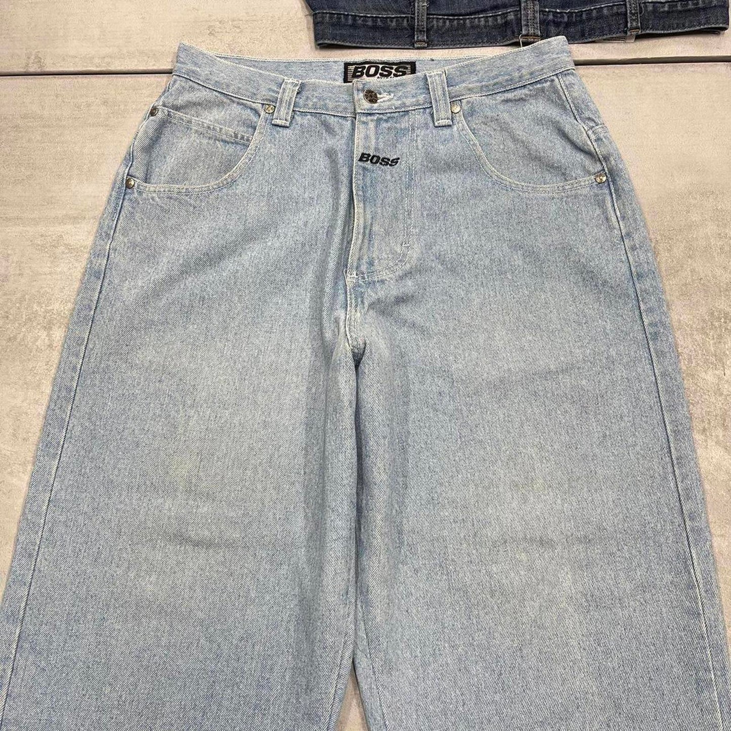 Vintage baggy BOSS jeans W33 L28