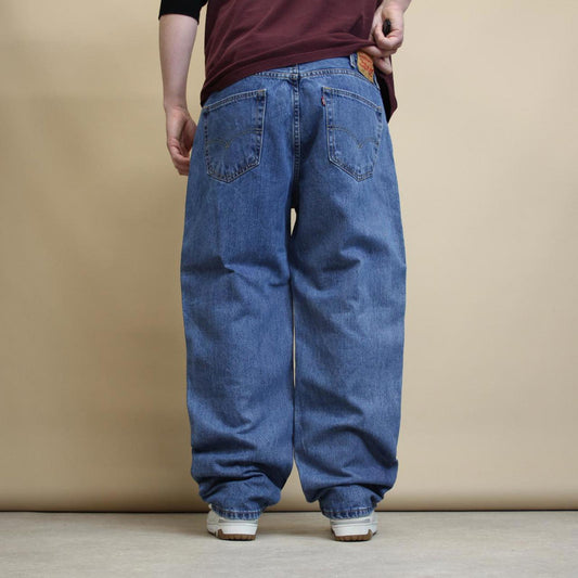 Blue baggy Levi's 550 jeans W38L30 wide leg