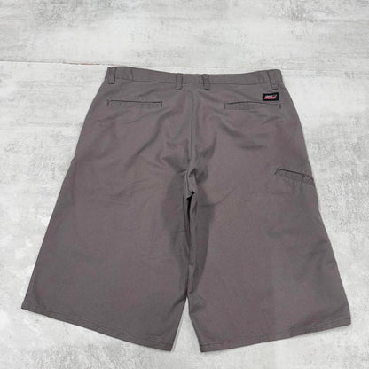 Baggy Dickies carpenter shorts W36 chino skater style cargos