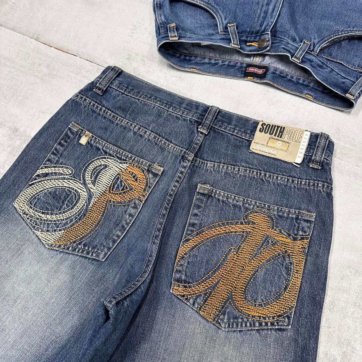 Baggy Southpole skate shorts W34 blue Loose long wide leg embroidered skate jorts