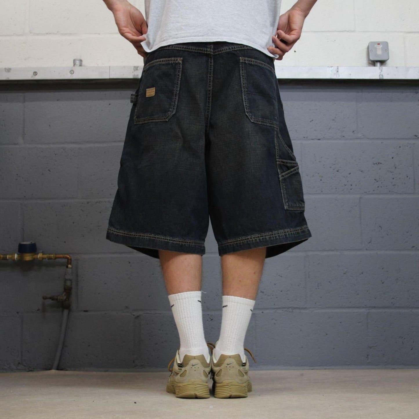 Baggy carpenter shorts denim cargo navy Old Navy Painter’s loose leg skater style surf jorts