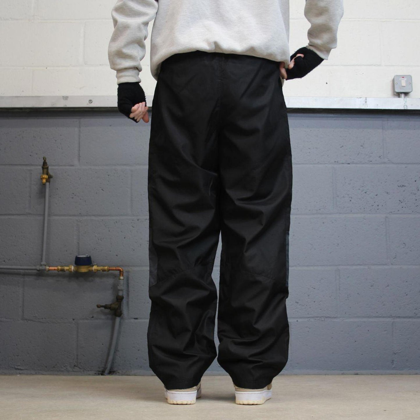 00s baggy Starter tracksuit bottoms black small loose y2k style sportswear track pants gym wear