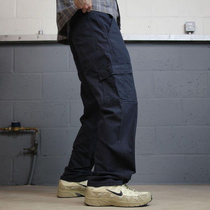 Wrangler chino cargo pants y2k W32L32 navy Straight leg skater work pants