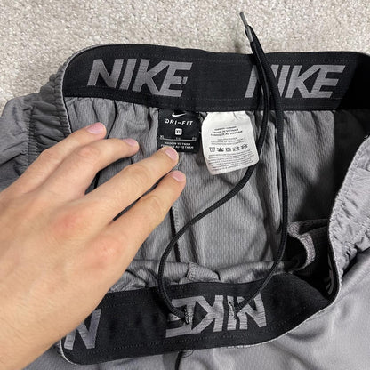 Nike sports shorts y2k loose grey Loose comfy floaty summer gym shorts