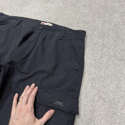 Wrangler cargo pants relaxed y2k black W36L30 Loose straight leg skater work pants