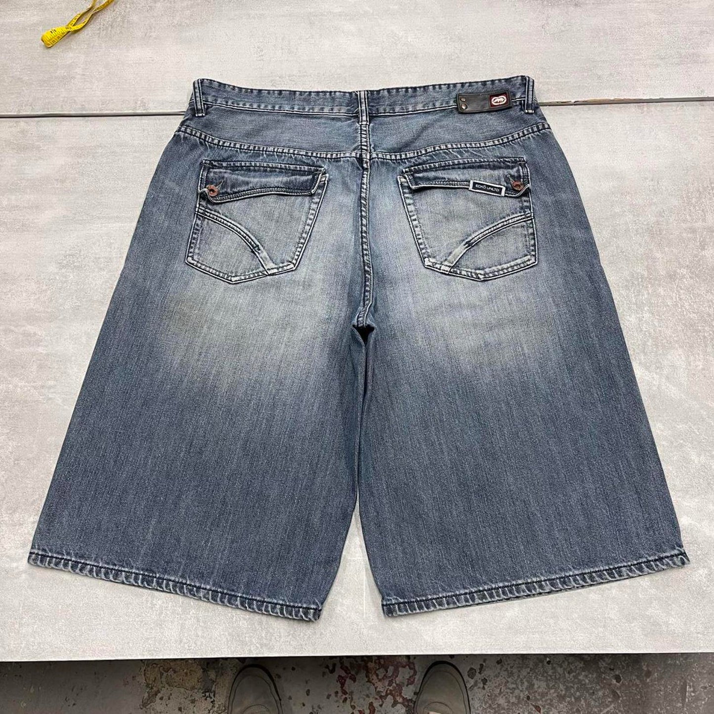 Baggy Ecko Unltd denim shorts W40 long wide leg Y2K skate style denim jorts embossed designs