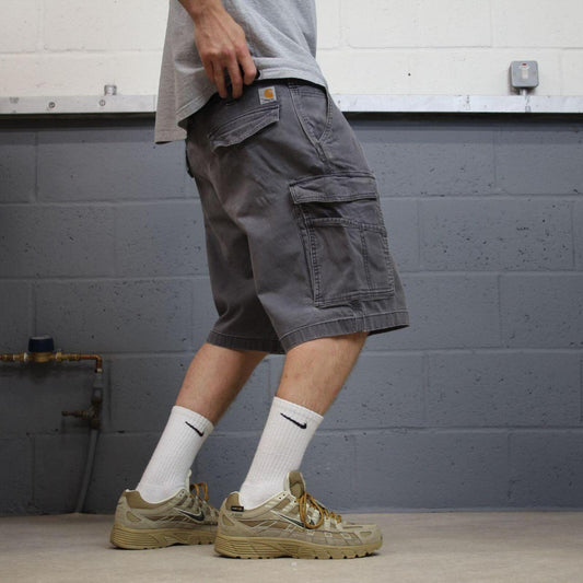 Carhartt cargo shorts loose canvas grey Canvasy relaxed fit skate style shorts