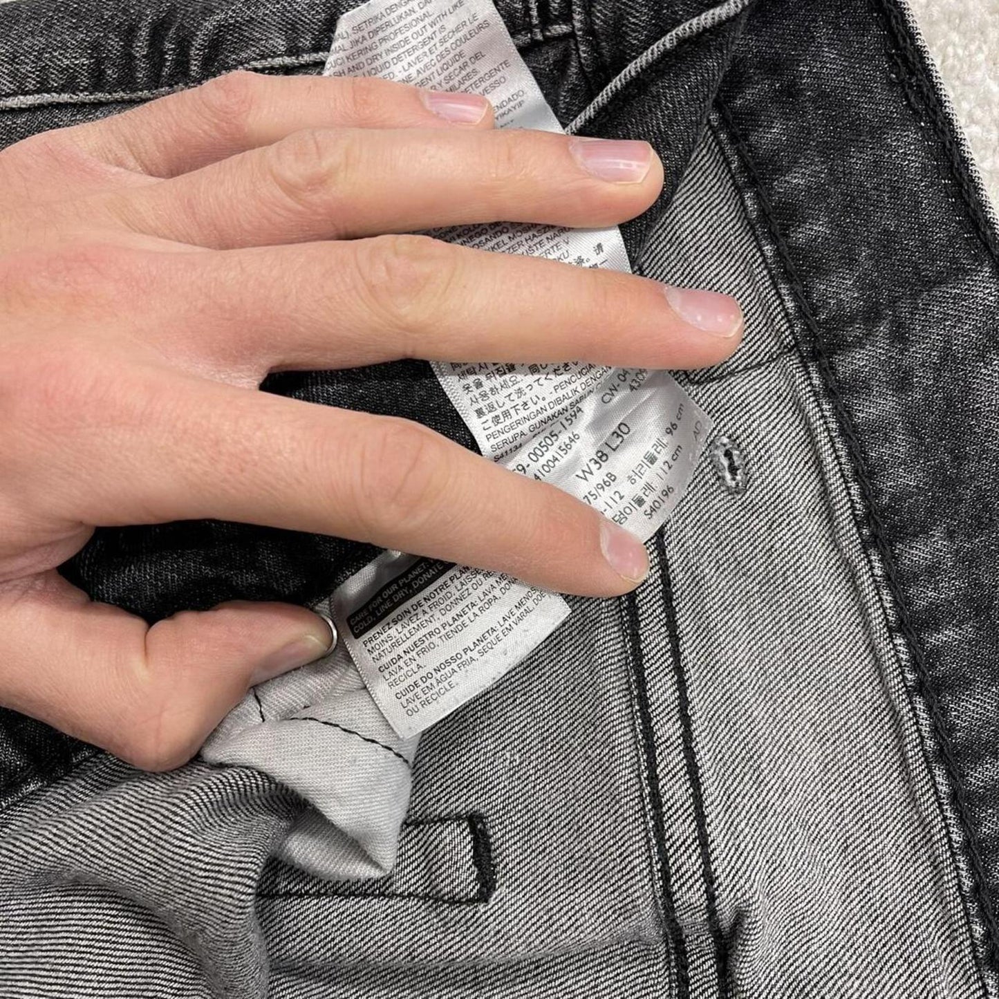 Y2k Levi's 505 jeans grey 38x30 Straight denim pants red tab logo