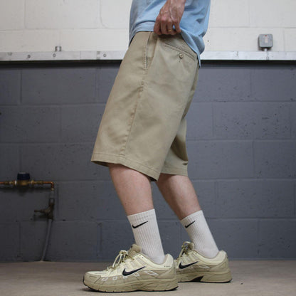 Dickies carpenter chino shorts khaki Chino style skater shorts loose leg festival
