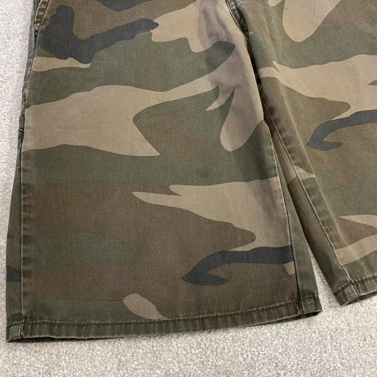 Dickies camo chino shorts carpenter green Chino skater / surf camouflage shorts loose fit
