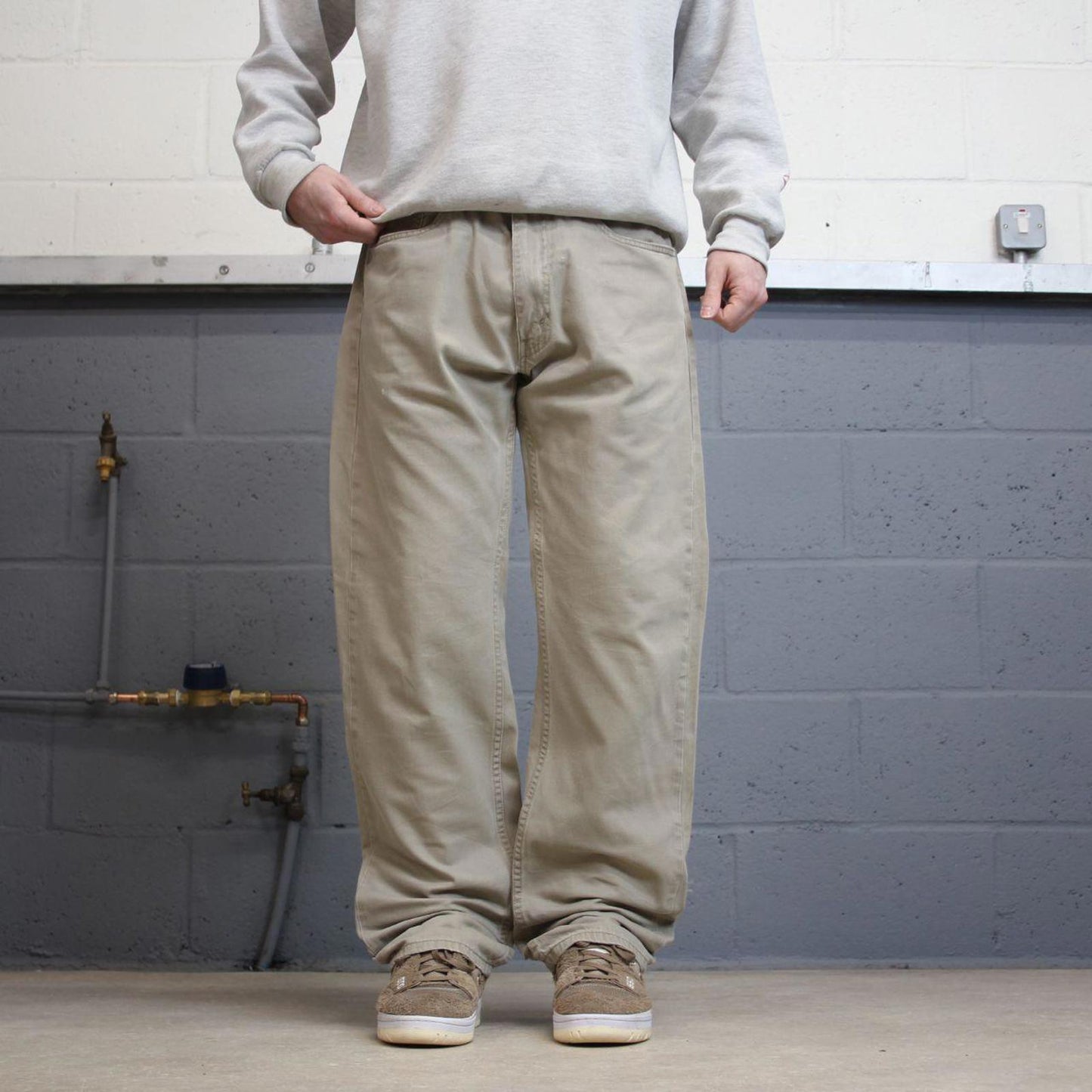 Levis 505 jeans straight leg W36L32 beige loose y2k style pants red tab logo