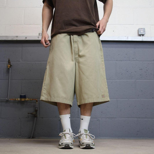 Y2K Dickies baggy cargo shorts skater style khaki W42 Loose chino style