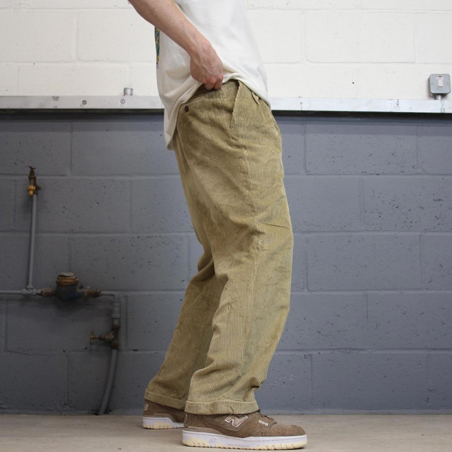 Baggy wide wale corduroy trousers W30 L28.5