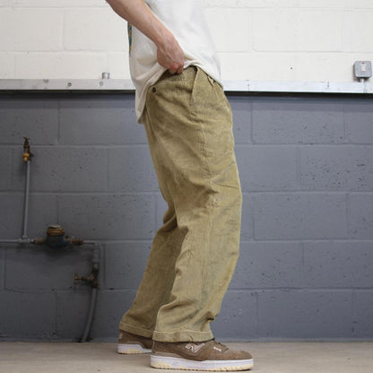 Baggy wide wale corduroy trousers W30 L28.5