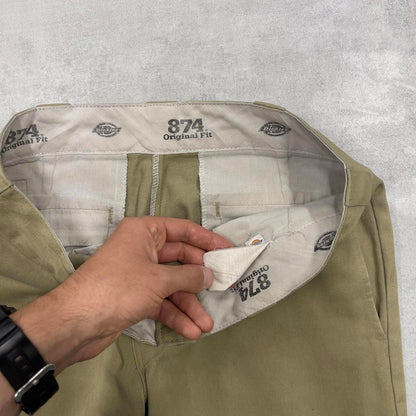 Dickies 874 Pants W32L30 khaki twill chino 90s style skater pants