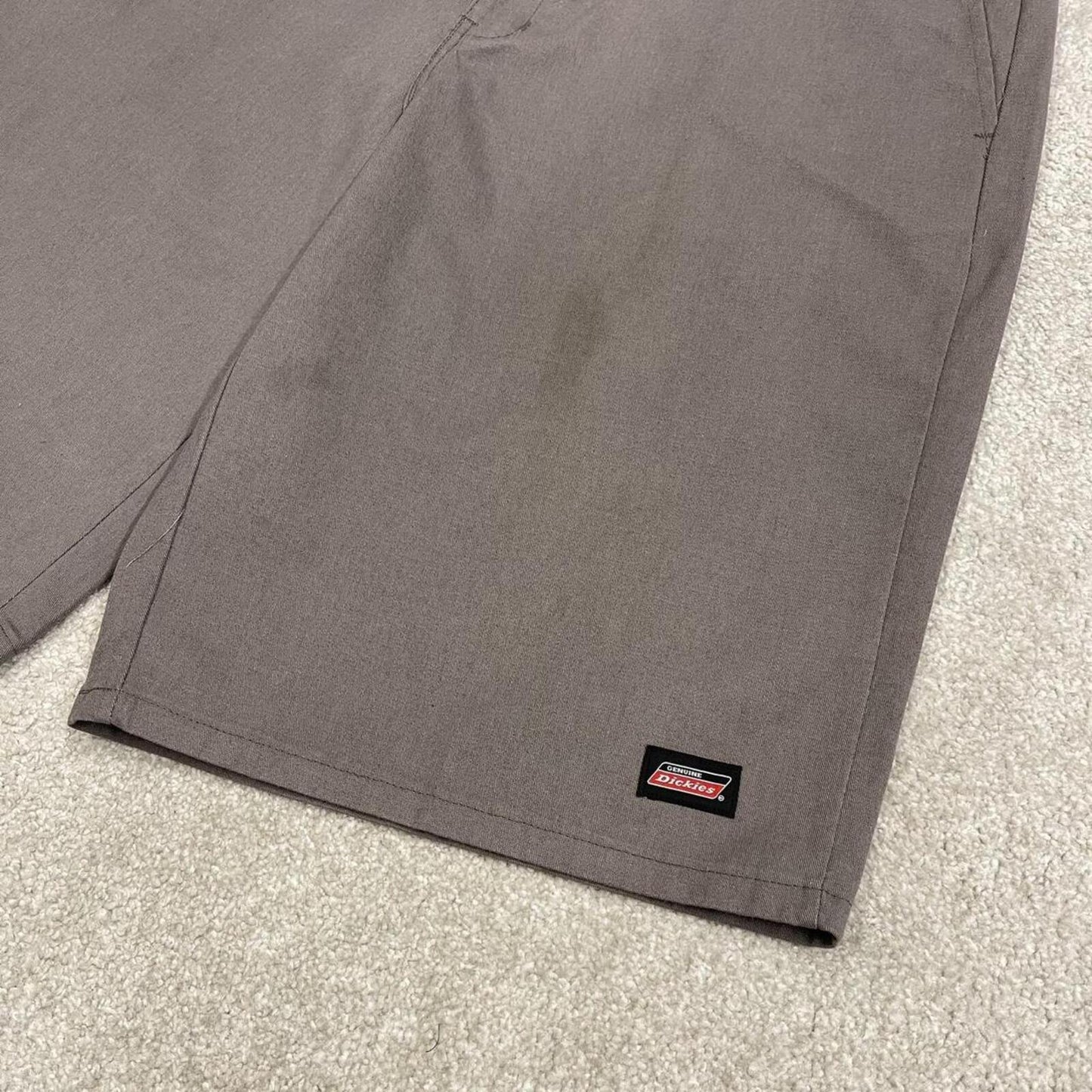 Dickies baggy carpenter shorts grey Chino style skater shorts long wode leg festival