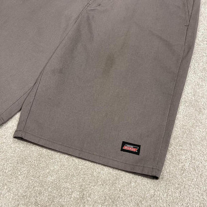 Dickies baggy carpenter shorts grey Chino style skater shorts long wode leg festival