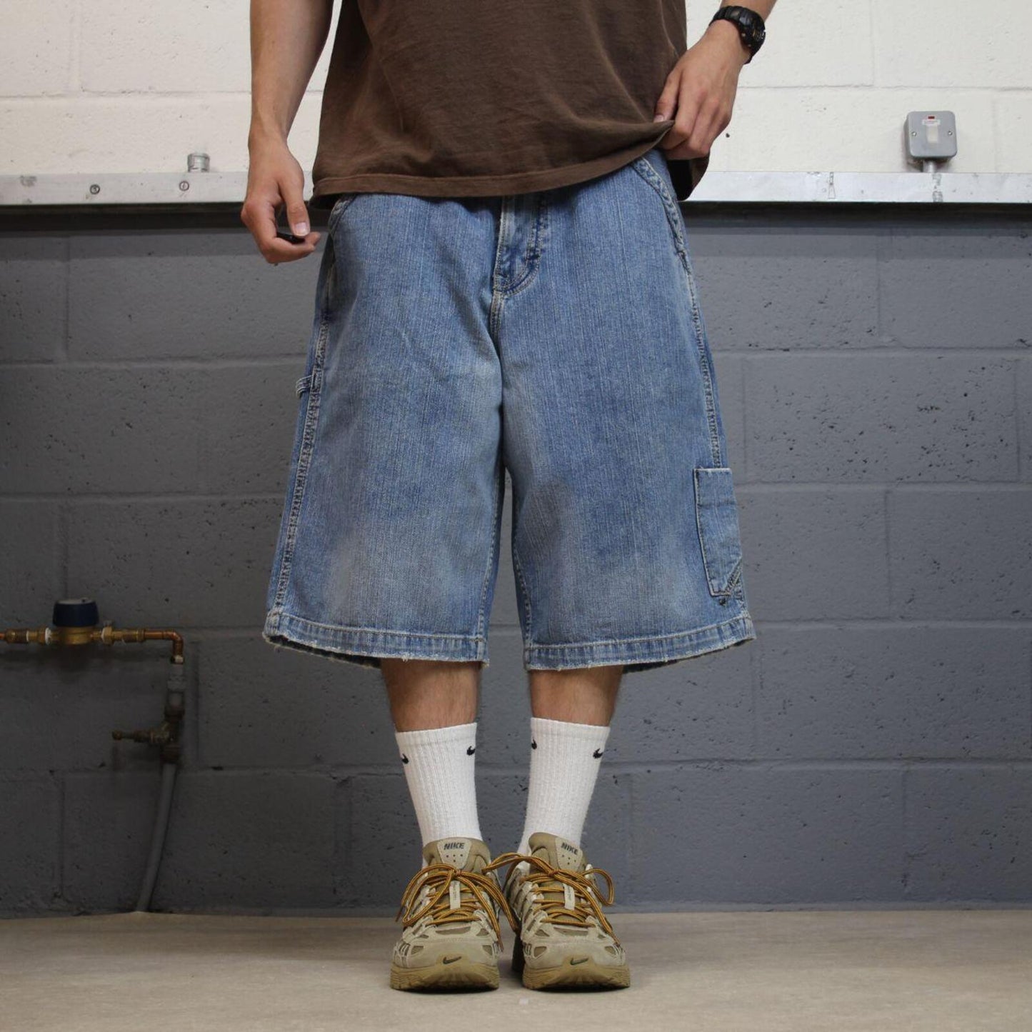 JNCO extra baggy denim shorts carpenter blue Premium embroidered skater style cargo jorts