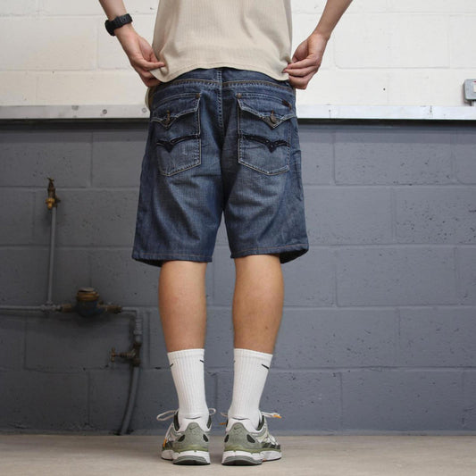Blue embroidered Seven7 jorts W38