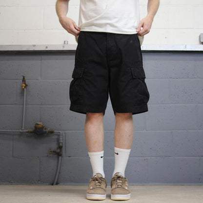 Mens Black Levis cargo shorts W34