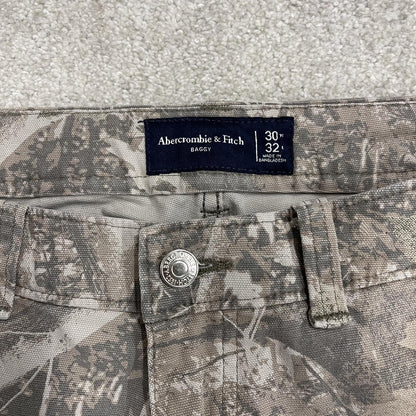 Baggy camo carpenter jeans y2k grey Abercrombie & Fitch baggy fit wide leg camouflage cargo pants