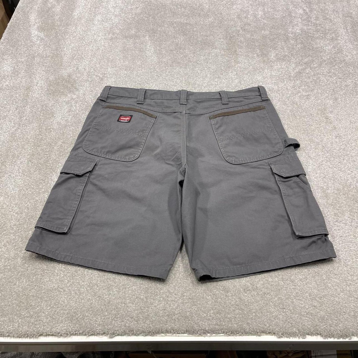 Wrangler baggy cargo shorts carpenter grey Loose wide leg skater style summer jorts