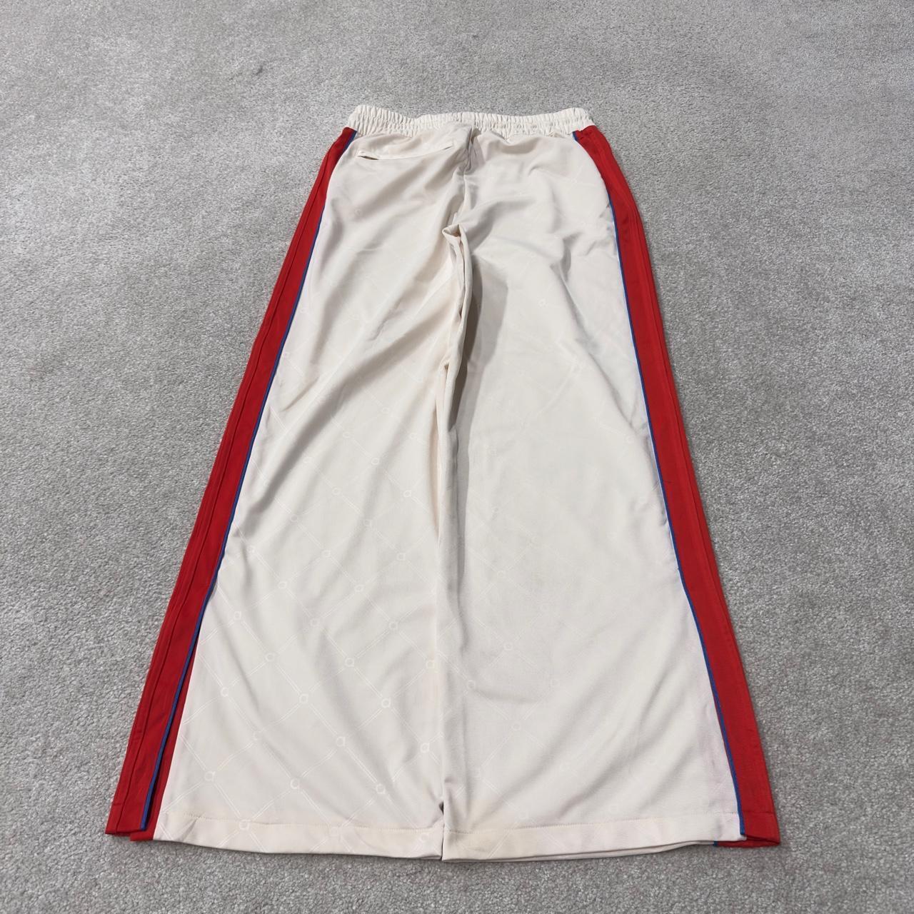 Vintage y2k baggy Adidas tracksuit bottoms beige Wide leg embroidered side stripe 2000s track pants