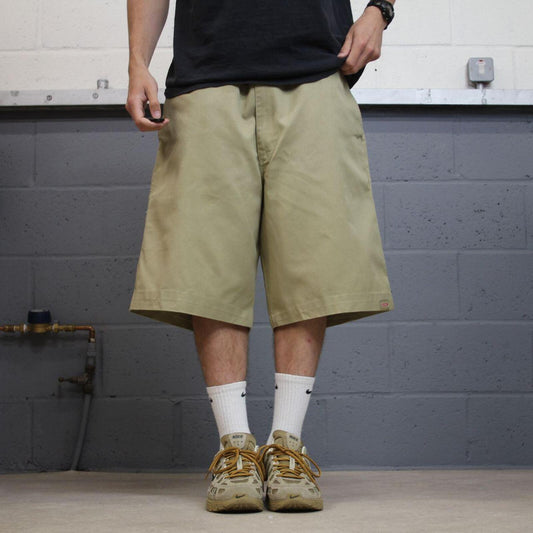 Dickies baggy carpenter shorts khaki Chino style skater shorts long wide leg festival
