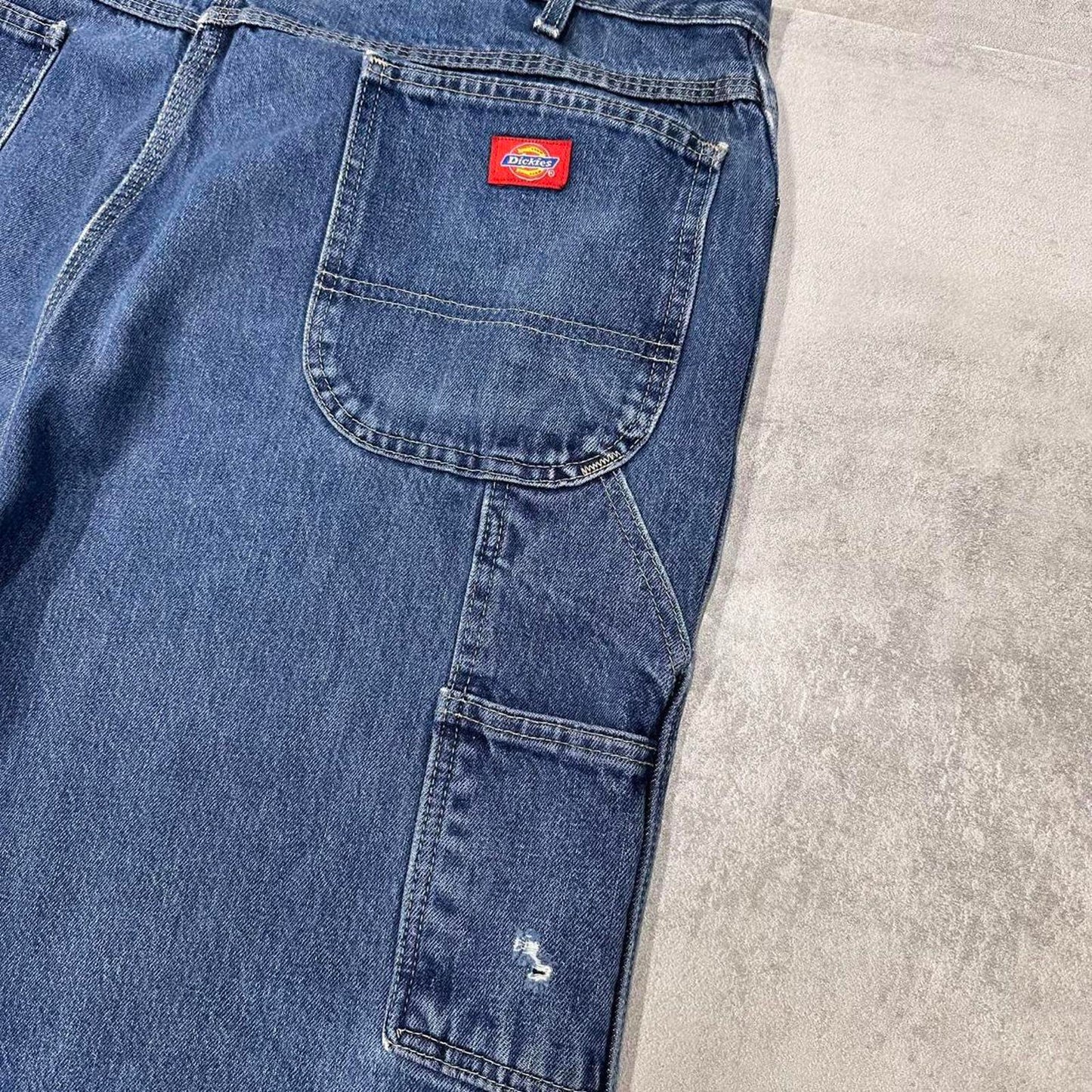 Dickies carpenter shorts loose Mens W42 Blue denim cargo 90s style skater jorts