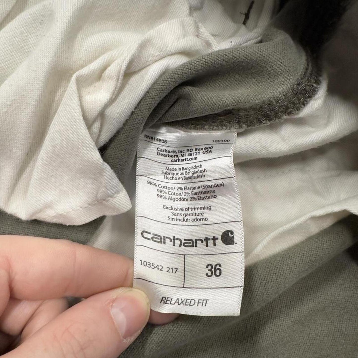 Carhartt cargo shorts loose canvas green Canvasy relaxed fit skate style shorts