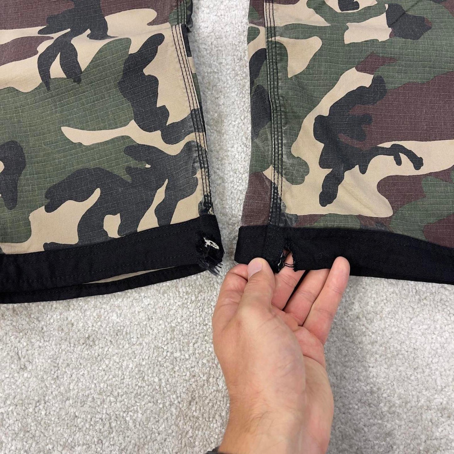 Camo Dickies cargo pants W30L32 faded green camouflage loose y2k style carpenter trousers
