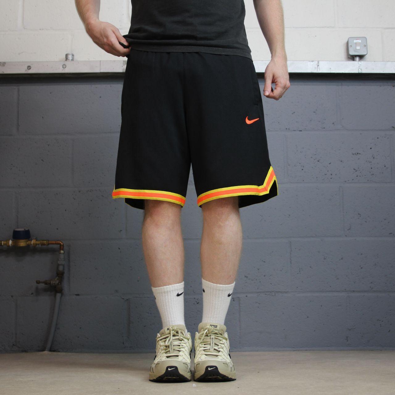 Nike sports shorts y2k black Dri-Fit comfy floaty summer gym shorts