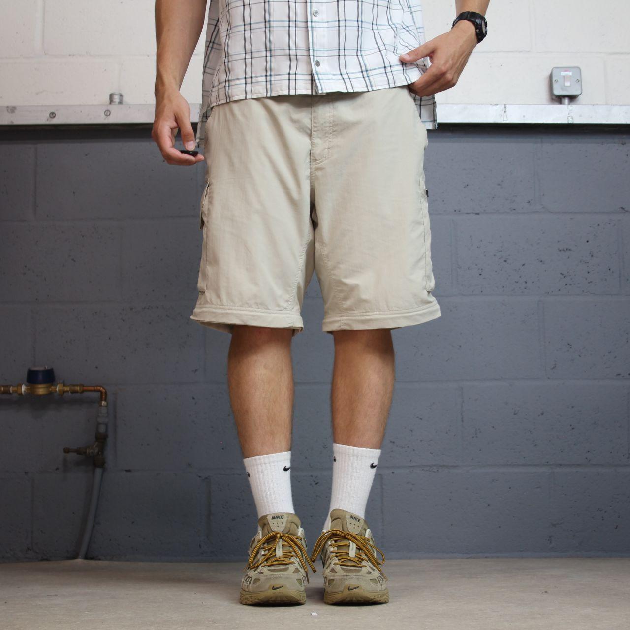 Columbia Omni-Shade technical convertible pants beige Loose floaty summer shorts with zip off legs