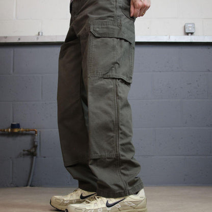 Wrangler cargo jeans y2k green W30L30 Thick heavy canvas double knee skater work pants