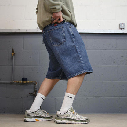Y2k baggy Wrangler shorts skater style blue Denim loose leg summer festival jorts