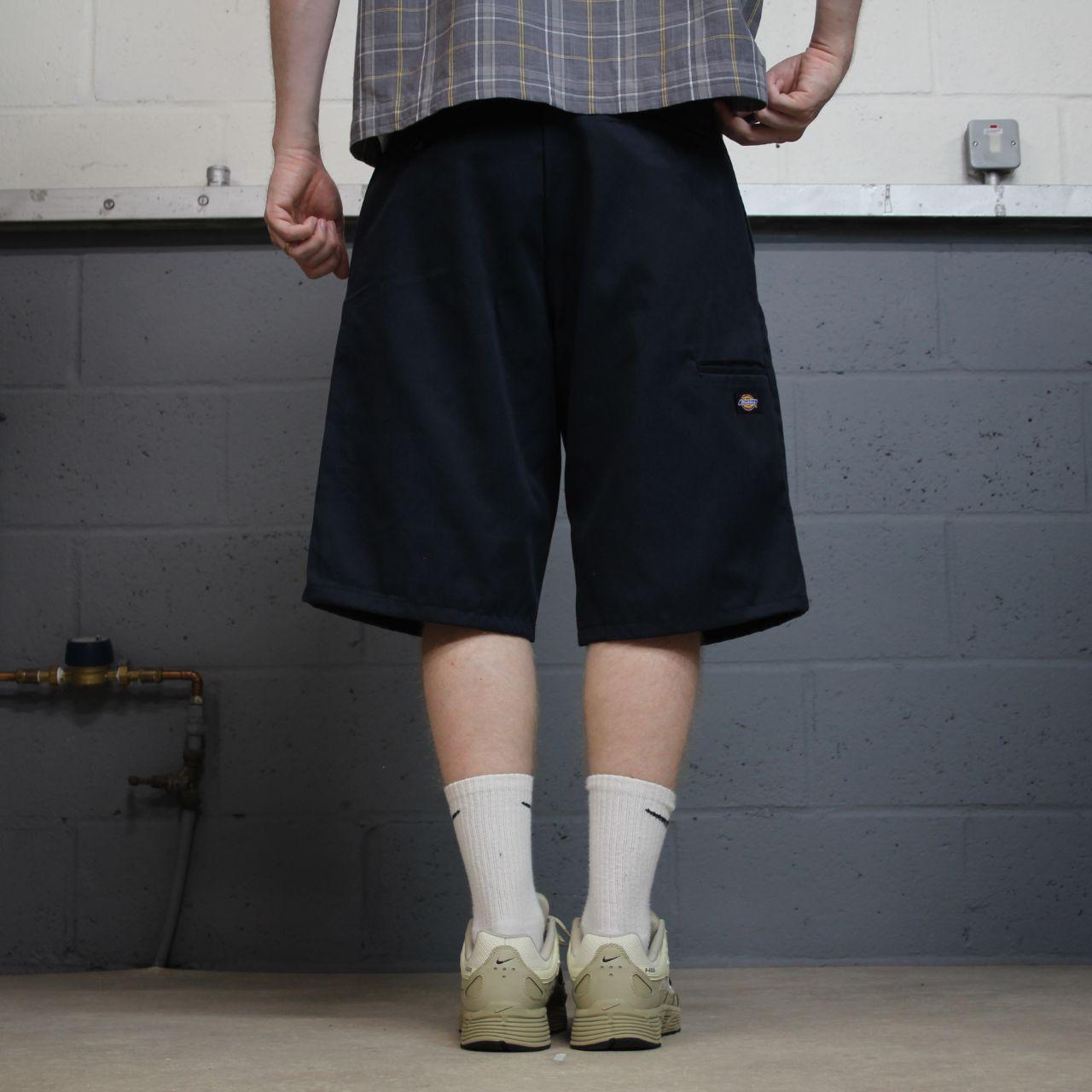 Dickies chino shorts loose fit carpenter navy Chino style skater shorts loose long leg festival