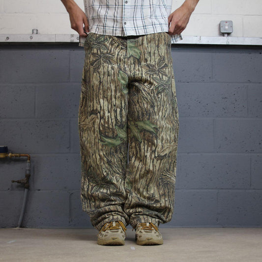 Vintage Duxbak baggy camo pants Y2K khaki brown  Realtree camouflage pattern utility trousers