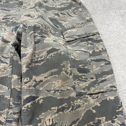 US Air Force Camo cargo pants W32L32 khaki camouflage y2k style cargo trousers